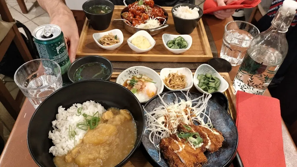 Katsukare Poulet Curry Et Bento Chicken Coréen